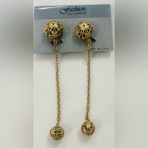Vintage Gold Tone Fashion Shoulder Duster Earrings